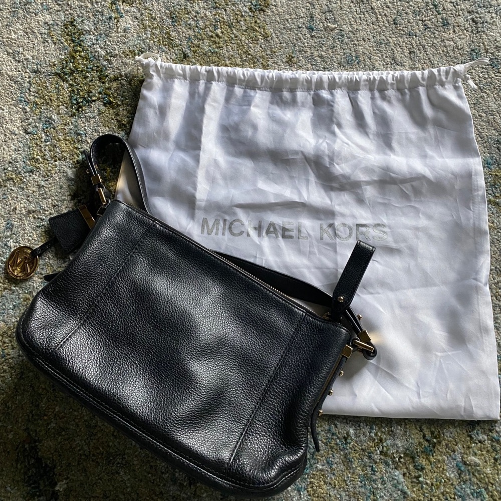 Michael Kors Bowery handbag, black pebbles leather